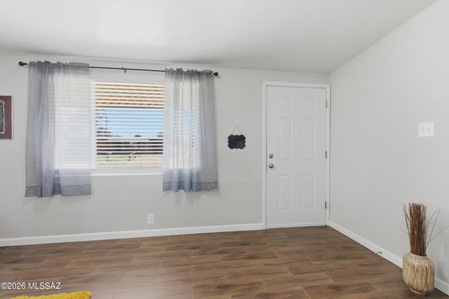 4865 E 23rd Street, Tucson, AZ 85711