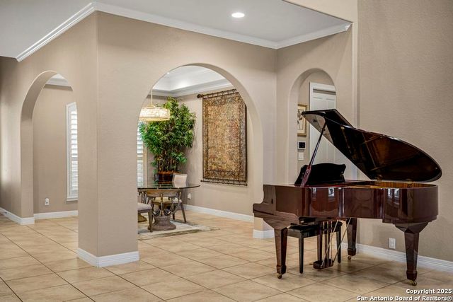 3439 Monterrey Oak, San Antonio, TX 78230