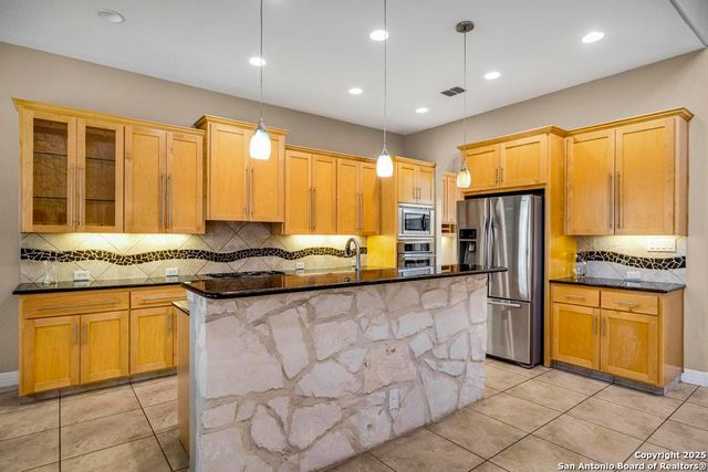 3439 Monterrey Oak, San Antonio, TX 78230