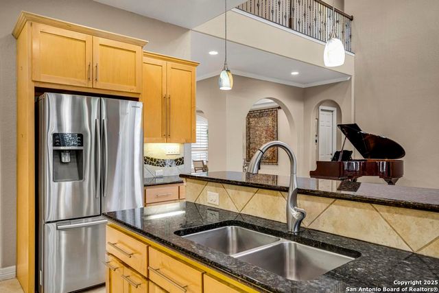 3439 Monterrey Oak, San Antonio, TX 78230