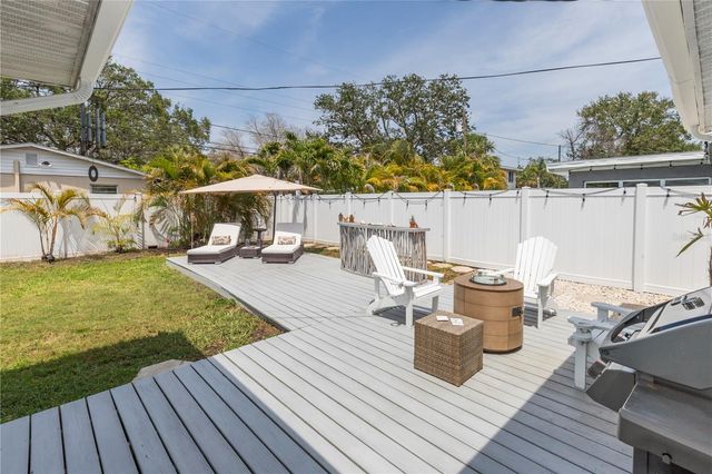 8347 41ST AVENUE N, St Petersburg, FL 33709