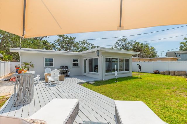 8347 41ST AVENUE N, St Petersburg, FL 33709