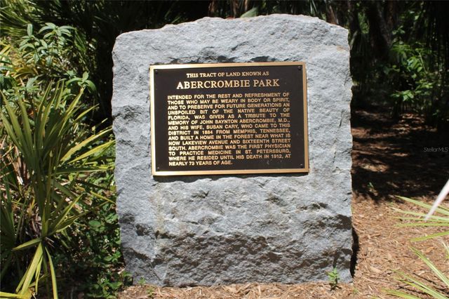 8347 41ST AVENUE N, St Petersburg, FL 33709