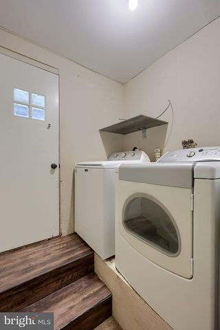 1789 ROOSEVELT AVE, York, PA 17408