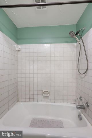 1789 ROOSEVELT AVE, York, PA 17408