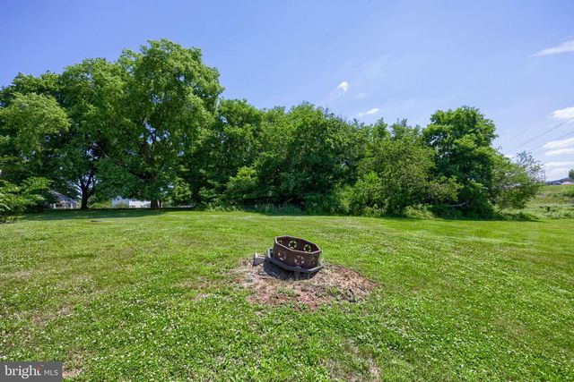 1789 ROOSEVELT AVE, York, PA 17408