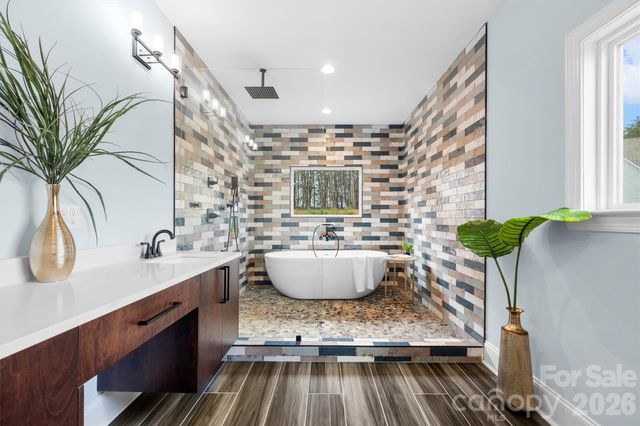 12057 Mariners Cove Court, Lancaster, SC 29720