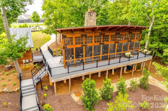 12057 Mariners Cove Court, Lancaster, SC 29720