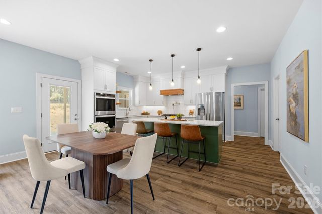 12057 Mariners Cove Court, Lancaster, SC 29720