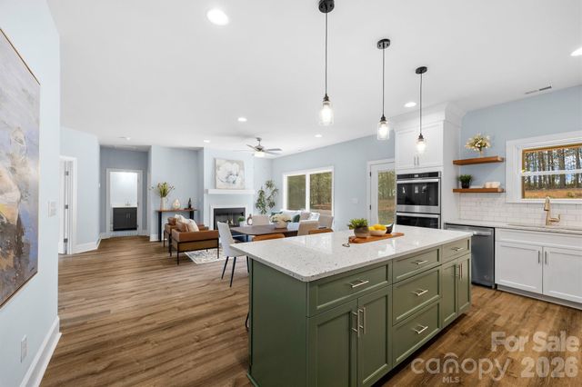 12057 Mariners Cove Court, Lancaster, SC 29720