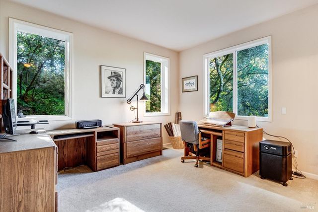 3435 Terra Linda Dr, Santa Rosa, CA 95404