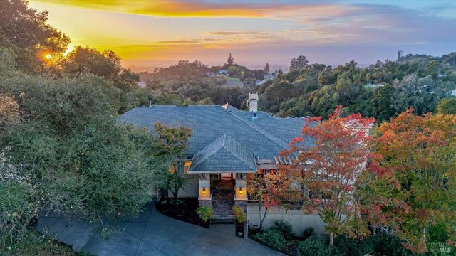 3435 Terra Linda Dr, Santa Rosa, CA 95404