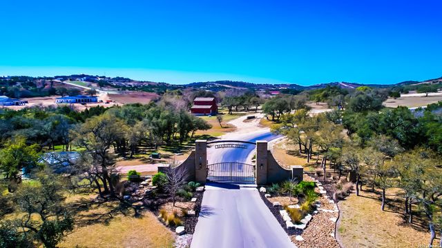 169 STAR VIEW CV, Blanco, TX 78606
