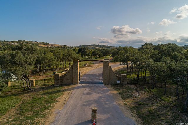 169 STAR VIEW CV, Blanco, TX 78606