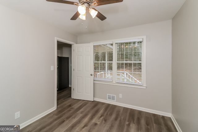 1262 Lorenzo Drive SW, Atlanta, GA 30310