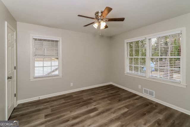 1262 Lorenzo Drive SW, Atlanta, GA 30310