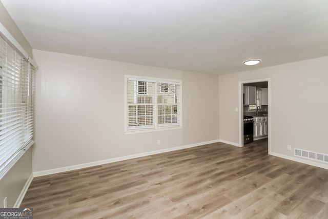 1262 Lorenzo Drive SW, Atlanta, GA 30310