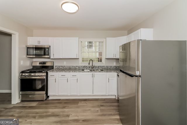 1262 Lorenzo Drive SW, Atlanta, GA 30310
