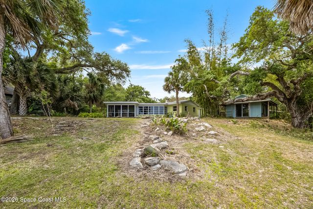 8690 S Tropical Trail, Merritt Island, FL 32952