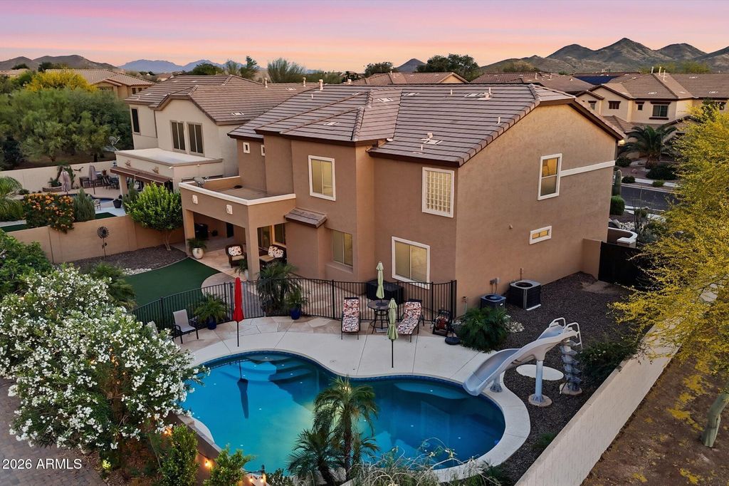 2316 W EAGLE FEATHER Road, Phoenix, AZ 85085 — exterior