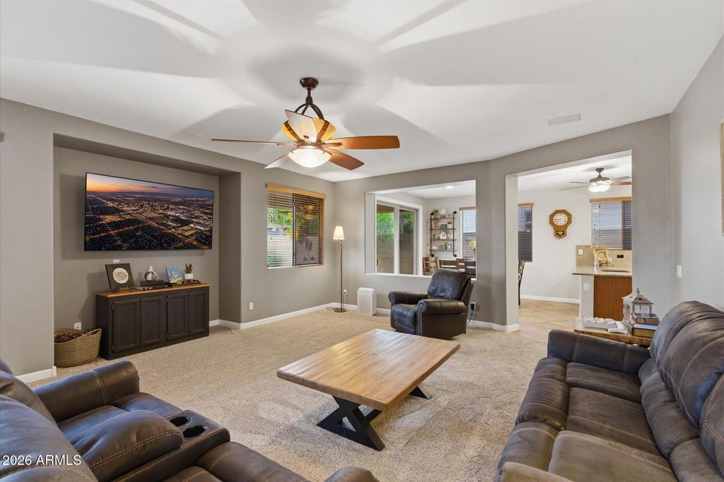 2316 W EAGLE FEATHER Road, Phoenix, AZ 85085 — photo 5