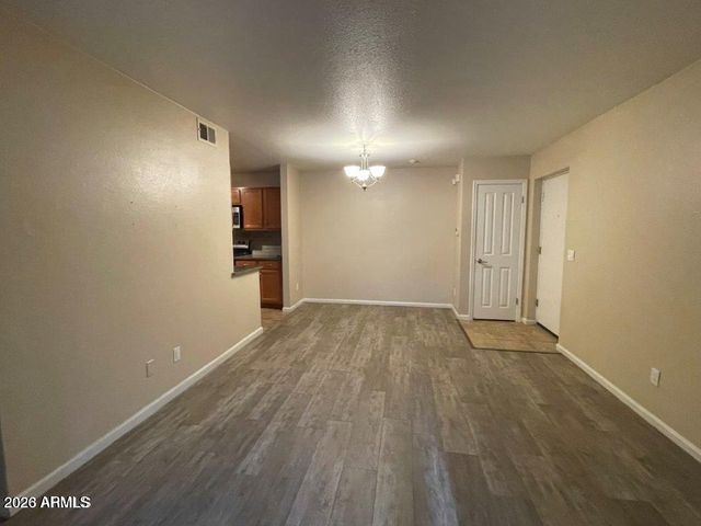 200 E SOUTHERN Avenue 160, Tempe, AZ 85282