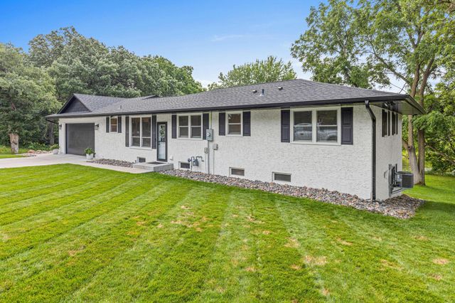 13776 189th Avenue NW, Elk River, MN 55330