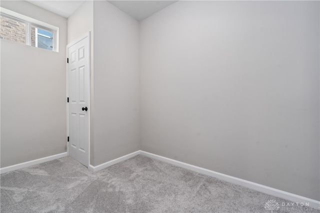 527 Carleton Drive, Dayton, OH 45440