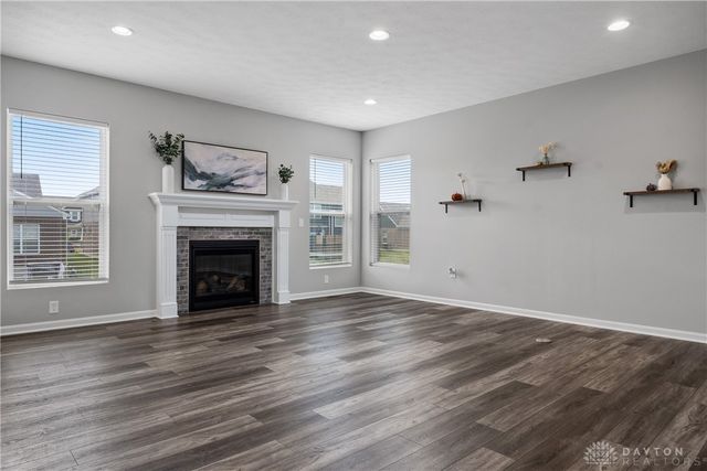 527 Carleton Drive, Dayton, OH 45440