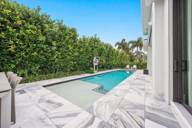 2424 Queen Palm Road, Boca Raton, FL 33432