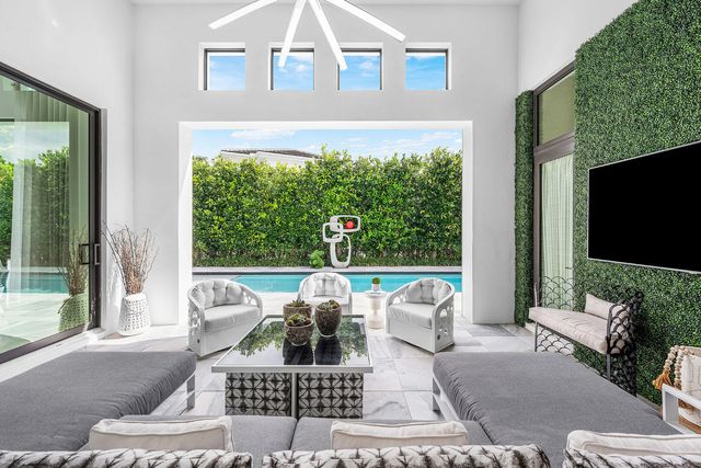 2424 Queen Palm Road, Boca Raton, FL 33432