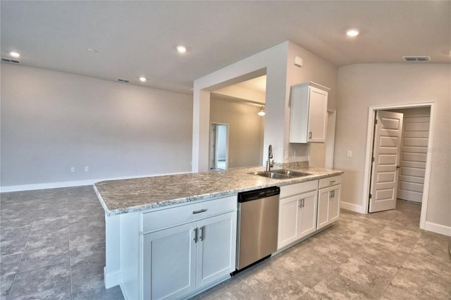 4641 CALAMINT LANE, Auburndale, FL 33823