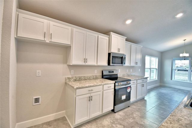 4641 CALAMINT LANE, Auburndale, FL 33823