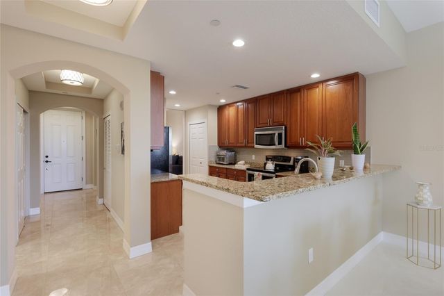 5591 CANNES CIRCLE 502, Sarasota, FL 34231