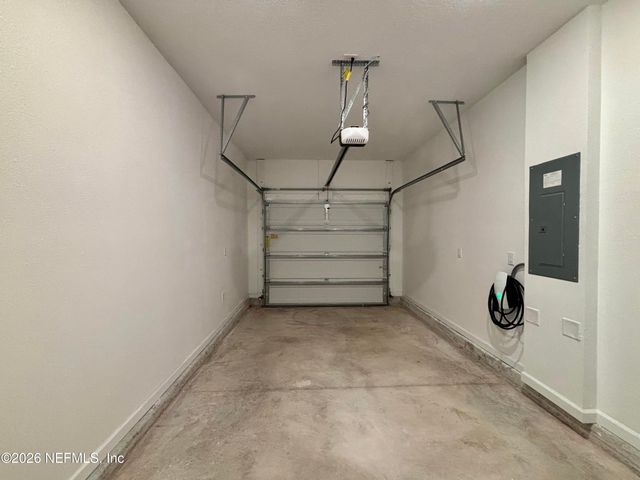 694 HOLLY LAKES Drive, Orange Park, FL 32073