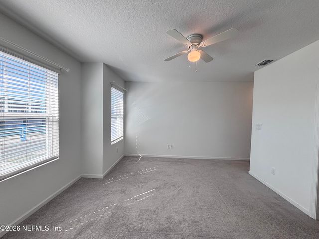 694 HOLLY LAKES Drive, Orange Park, FL 32073