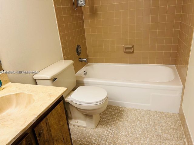 8600 N Sherman Cir 504, Miramar, FL 33025