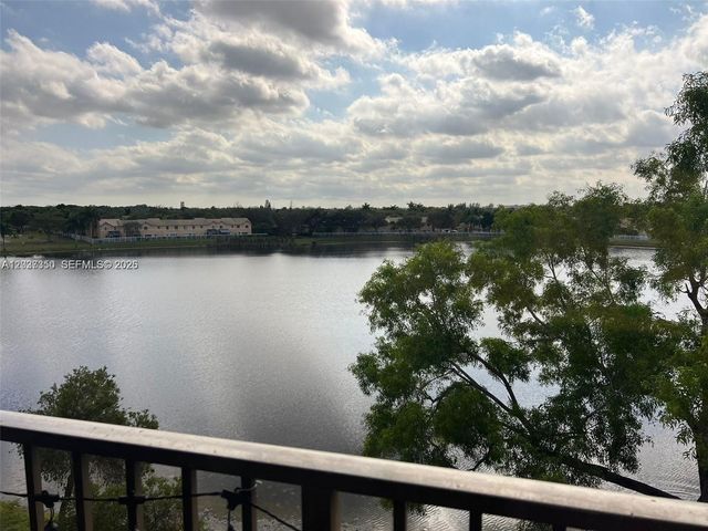 8600 N Sherman Cir 504, Miramar, FL 33025