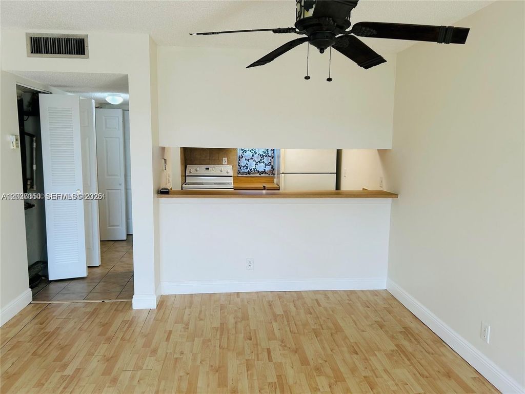 8600 N Sherman Cir 504, Miramar, FL 33025