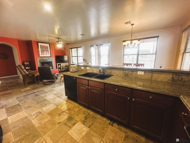 11732 S Muggins St, Wellton, AZ 85356