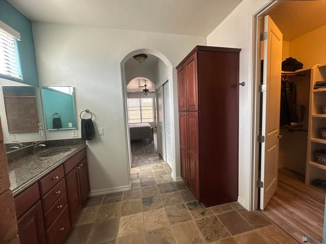 11732 S Muggins St, Wellton, AZ 85356