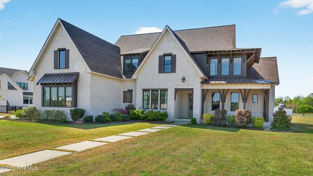 1196 Seasons End Lane, Grimesland, NC 27837