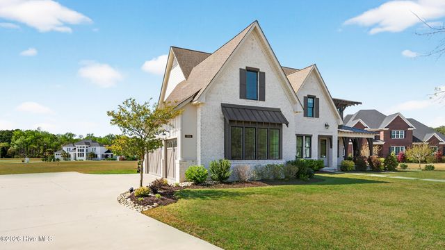 1196 Seasons End Lane, Grimesland, NC 27837