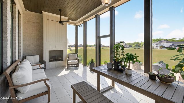 1196 Seasons End Lane, Grimesland, NC 27837