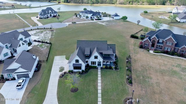 1196 Seasons End Lane, Grimesland, NC 27837