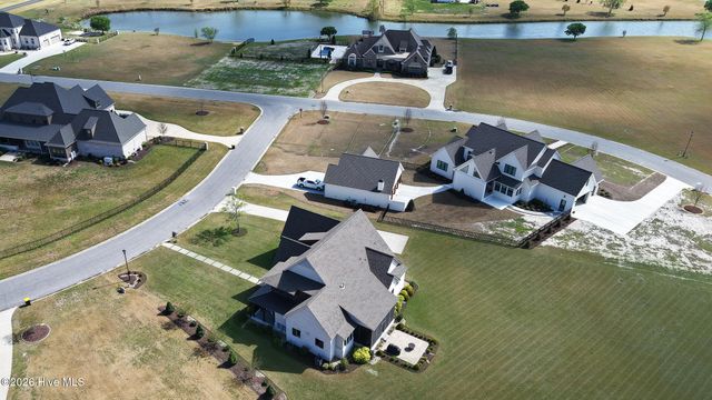 1196 Seasons End Lane, Grimesland, NC 27837