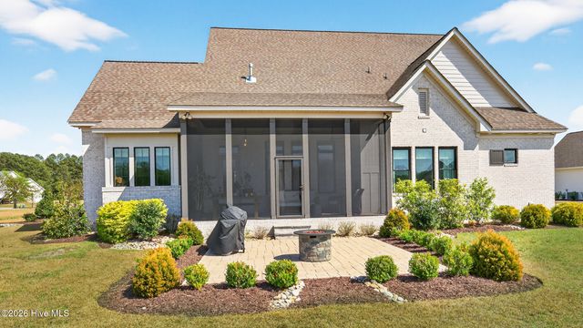 1196 Seasons End Lane, Grimesland, NC 27837
