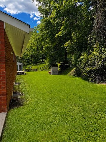 11228 Azalea Dr, Penn Hills, PA 15235