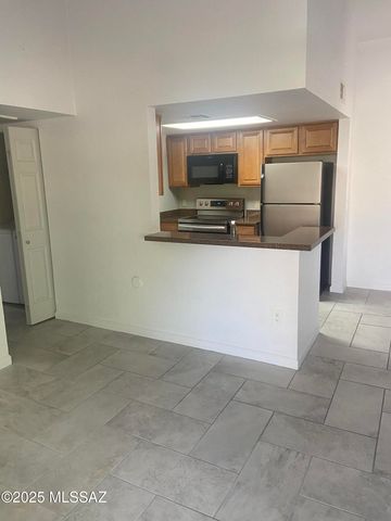 101 S Players Club Dr Apt 14203, Tucson, AZ 85745