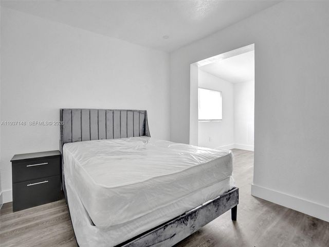 6143 SW 40th St, Miramar, FL 33023